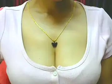 Nirjara90  live sex cam