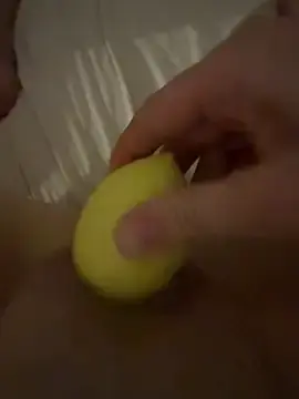 Nnn1996hej  live sex cam