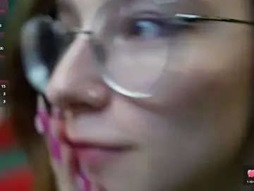 AnnyNextDoor  live sex cam