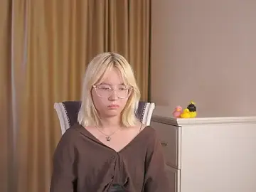 ErlineKaszinski  live sex cam