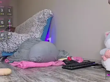 Hueaesise  live sex cam