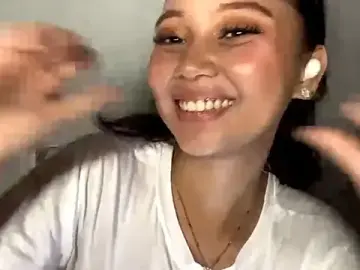 JoanniePoplin  live sex cam
