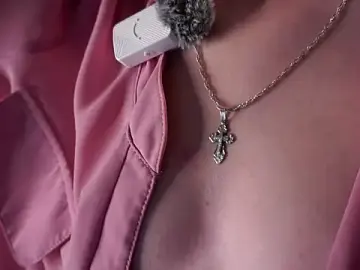 SinfulThea  live sex cam