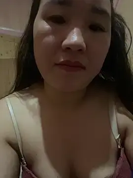 Vyanh1  live sex cam