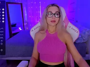 AdeleRoberts  live sex cam