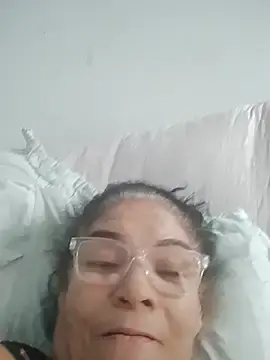 Delicy1  live sex cam
