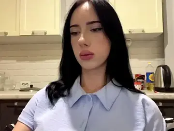 IsabellaQiueen  live sex cam
