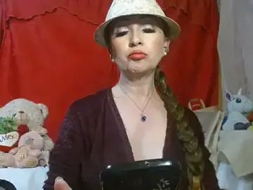 Hottieperla  live sex cam