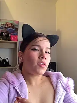 Violettabond  live sex cam
