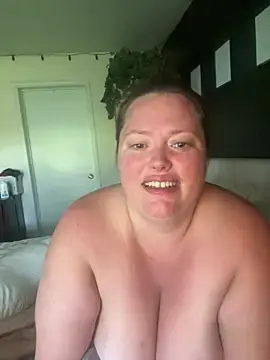 EmberVael  live sex cam