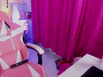 MelanieRousse  live sex cam