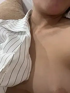 Meow_meciu  live sex cam