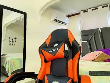 MiniLove_01  live sex cam