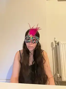 Lilyums  live sex cam