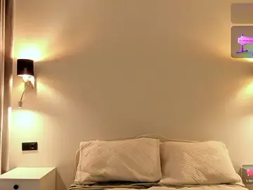 _luna_022  live sex cam