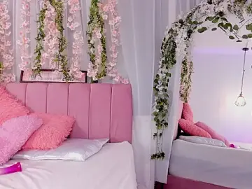 Nicky_bonny18  live sex cam