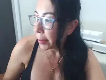 BUBISHOT  live sex cam