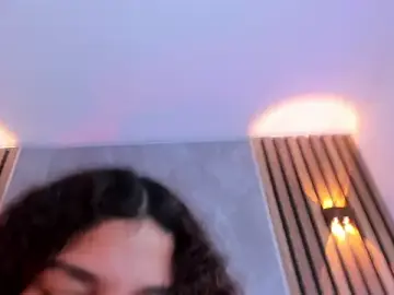 Ivory_Gloww  live sex cam
