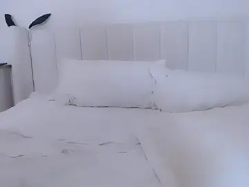 MAKOxo  live sex cam