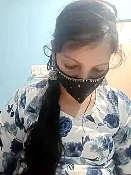 Priyaa_telugu  live sex cam