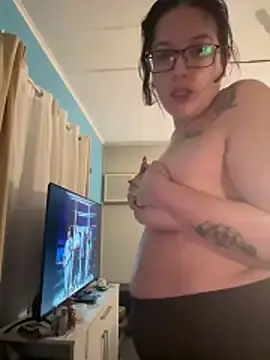 SerenaSinCloud  live sex cam
