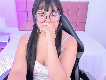 Esmeralda112  live sex cam