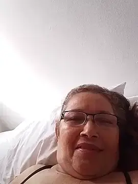 Cessi50  live sex cam