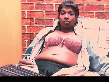 Fuckable_Nasty_MILF  live sex cam