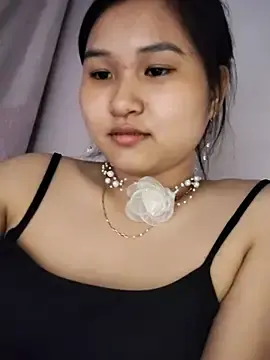 Gai_ngoan  live sex cam