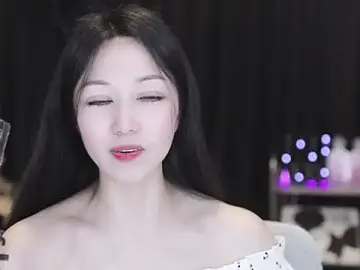 Nuyoah-77  live sex cam