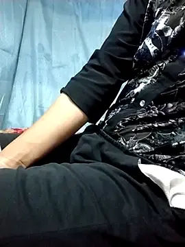 PhamPm70  live sex cam