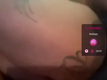 QueKitty  live sex cam