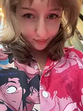 RonnieKiss  live sex cam