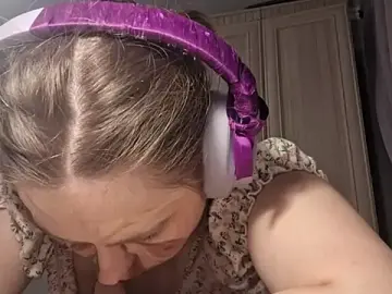 WoodPracice  live sex cam