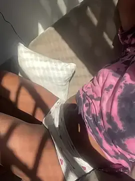 Nathyebony  live sex cam