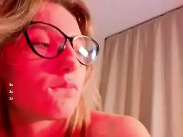 AvelinaSchepp  live sex cam