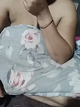 DipaliAliya  live sex cam