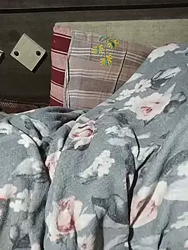 DipaliAliya  live sex cam