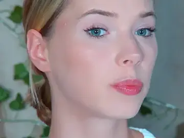 GentleRossi  live sex cam
