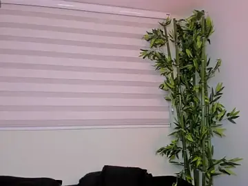 Missy_davis  live sex cam