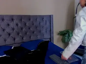 Missy_davis  live sex cam