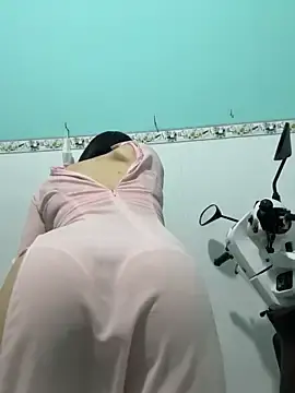 Nana-19  live sex cam