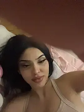 Bratystar  live sex cam
