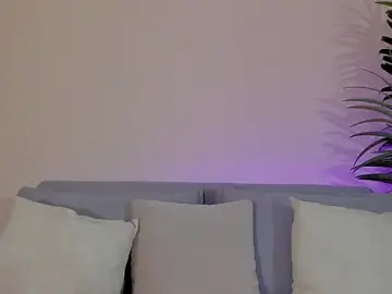 Miadaniells_hot  live sex cam
