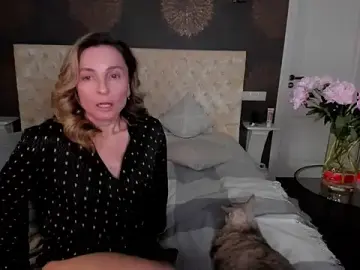 AllisonWilliams  live sex cam