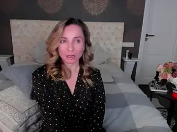 AllisonWilliams  live sex cam