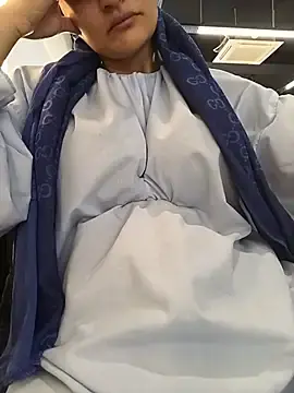 MisyonerNur  live sex cam
