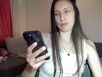 MoniKissi  live sex cam