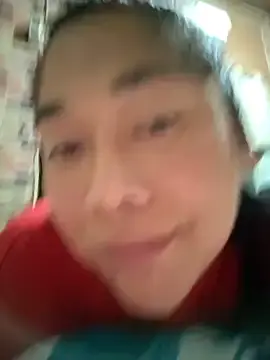 Sluttyjas25  live sex cam