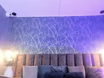 Valentiina-Noir  live sex cam